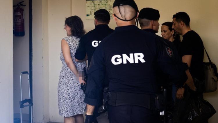 Deux Garçons Français Retrouvés au Portugal Rentrent en France