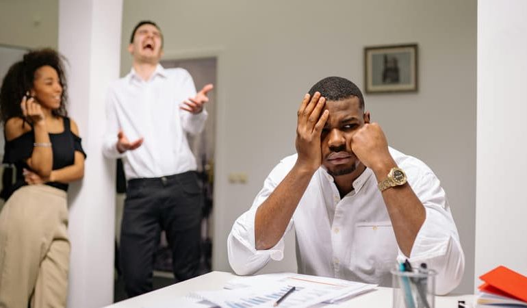La chaleur au travail en France et ses impacts sur les relations professionnelles
