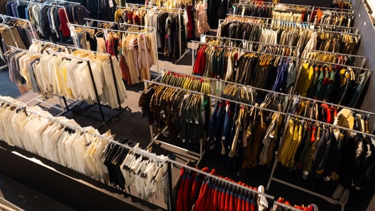 Vente exceptionnelle de costumes à l&rsquo;Opéra national de Paris