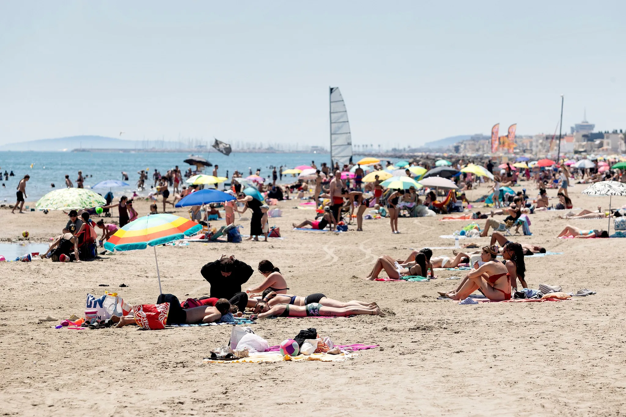 Mesures pour Rafraîchir les Écoles en Période de Canicule