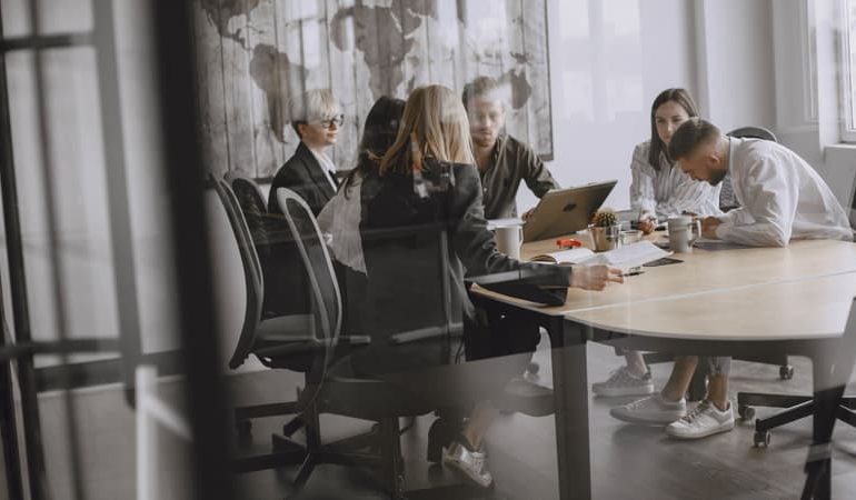 La coopération: clé du succès au travail