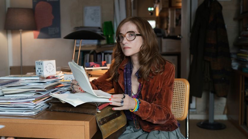 Critique : Isabelle Huppert Brille dans Histoires parallèles de Farhadi