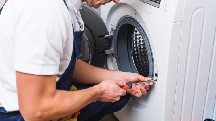 Comment Réduire le Bruit et les Vibrations de Votre Machine à Laver