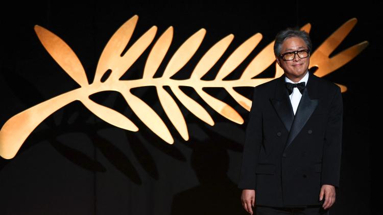 Park Chan-wook annonce le lauréat de la Palme d&rsquo;or au Festival de Cannes