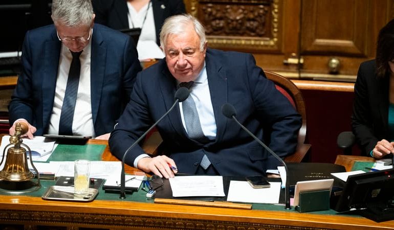 La position de Gérard Larcher sur la prolongation des travaux parlementaires