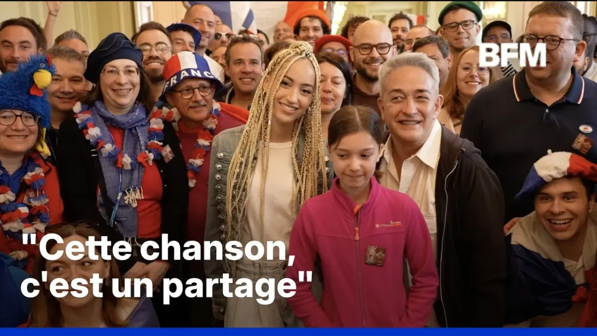 Rencontre de la chanteuse Monroe avec ses fans en Autriche