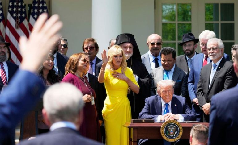 Donald Trump et Paula White-Cain : Une Alliance Spirituelle