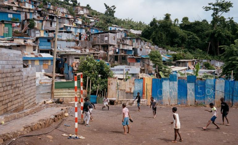 L&rsquo;alerte internationale de l&rsquo;OMS : Épidémie d&rsquo;Ebola en RDC et précautions à Mayotte