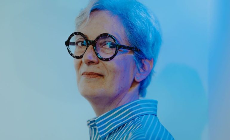Portrait de Fabienne Delfour, éthologue des cétacés