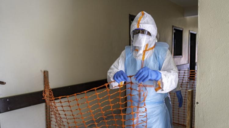 Lutte contre l&rsquo;épidémie d&rsquo;Ebola en RDC: Les efforts de l&rsquo;OMS et les vaccins candidats