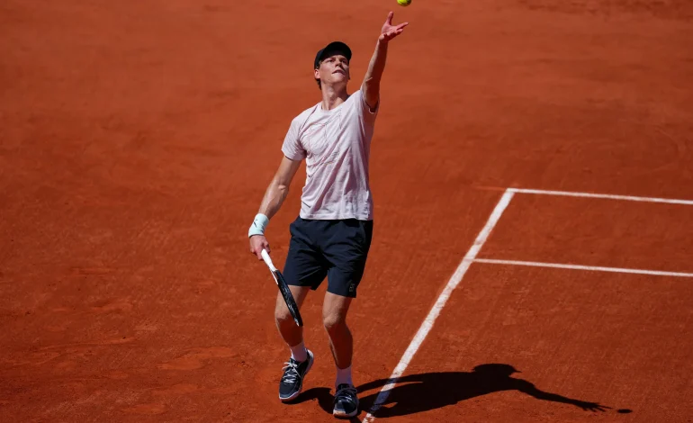 Défaite inattendue de Jannik Sinner à Roland-Garros