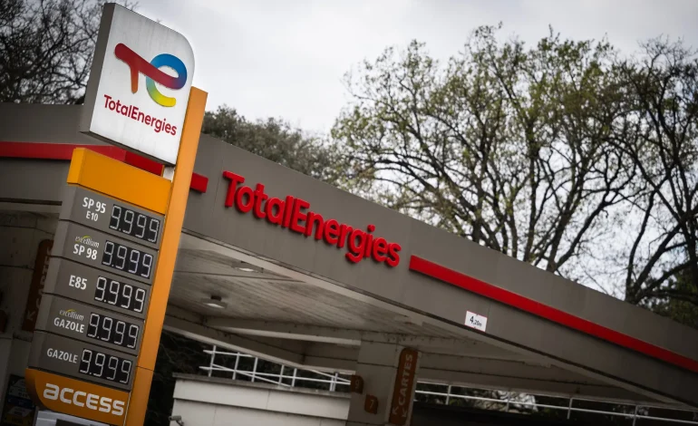 L&rsquo;Assemblée Générale de TotalEnergies face aux critiques et enjeux énergétiques