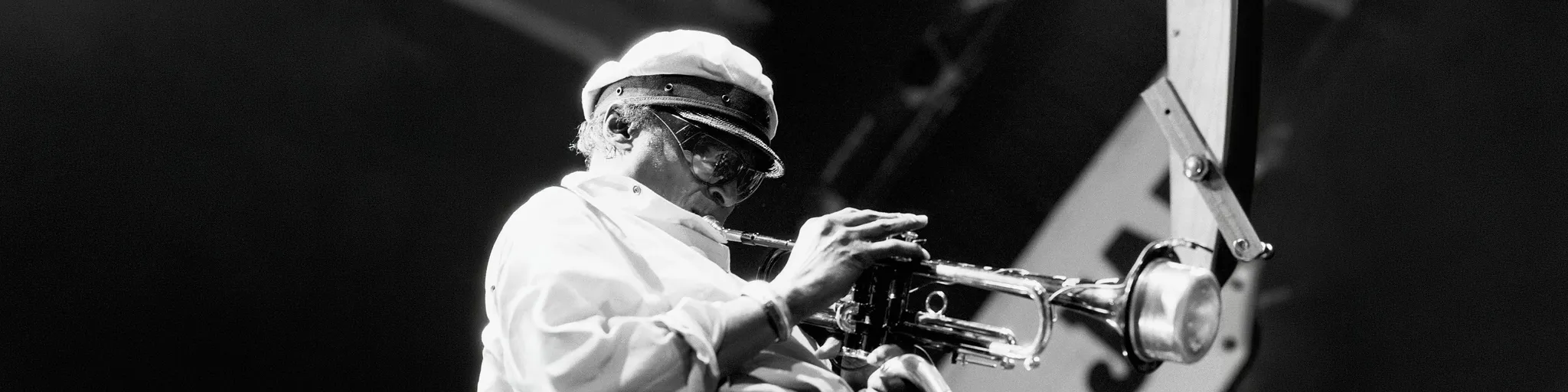 Miles Davis et son impact musical à Antibes en 1984