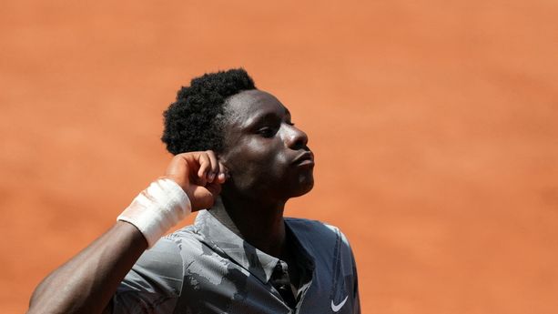 Moïse Kouame se qualifie à 17 ans pour le 3e tour de Roland-Garros