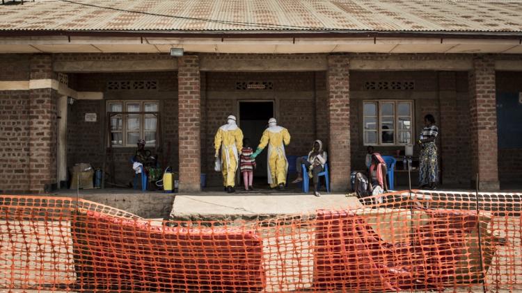 L&rsquo;État d&rsquo;urgence face à l&rsquo;épidémie d&rsquo;Ebola en Afrique