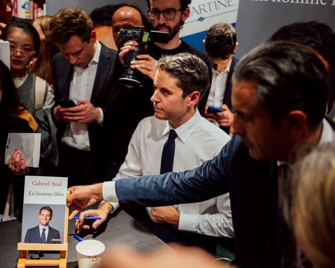 Des anciens ministres critiquent l&rsquo;héritage de Macron