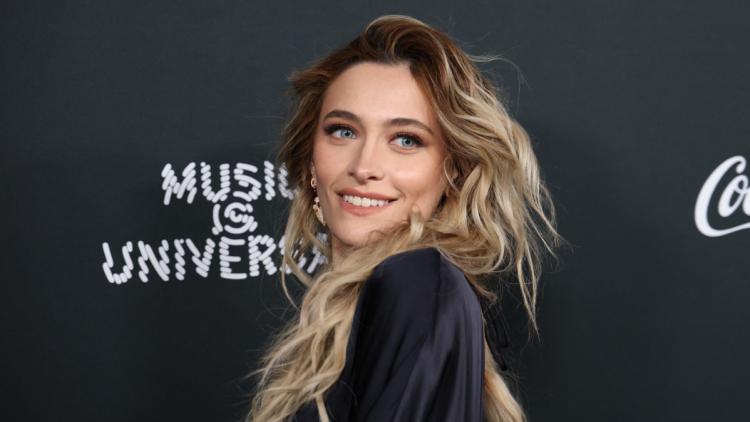 Paris Jackson rassure ses fans sur l&rsquo;apparence de son cou