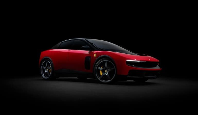 Ferrari présente la Luce, son premier modèle entièrement électrique