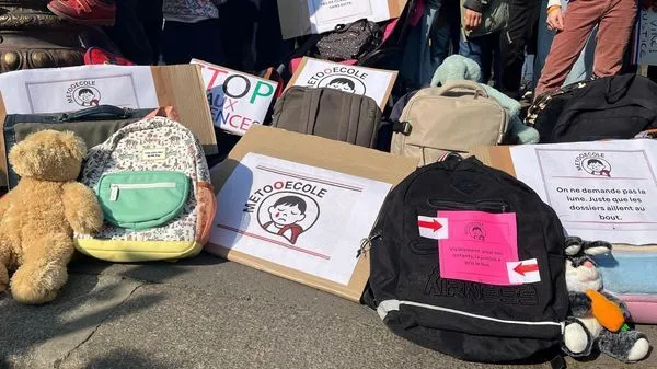 Enquête sur le Périscolaire: Parents en Colère face à la Justice