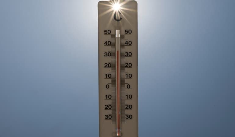 La France sous le coup d&rsquo;une intense vague de chaleur