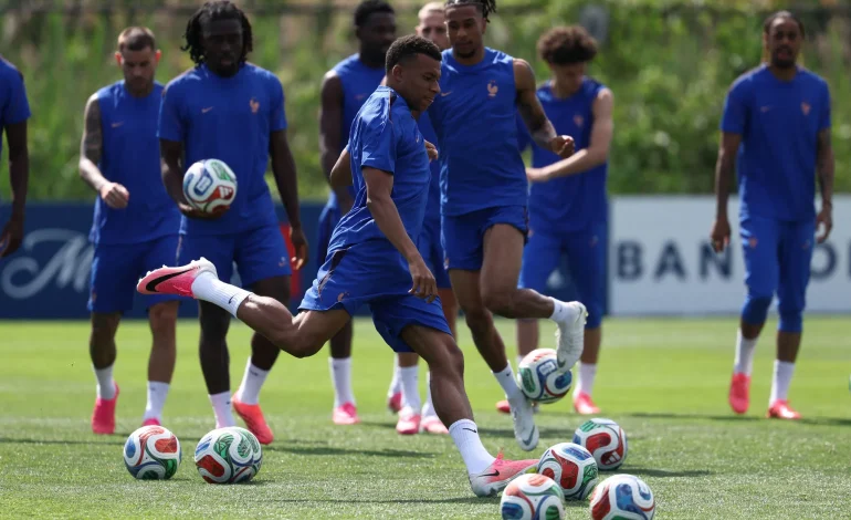 Adaptation nécessaire de l&rsquo;équipe de France face à la chaleur pour la Coupe du monde
