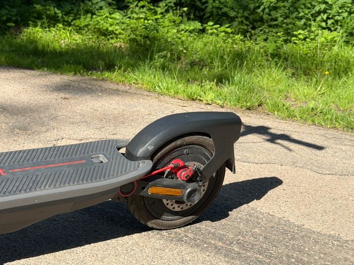 Revue de la trottinette électrique Segway Ninebot F3 Pro E