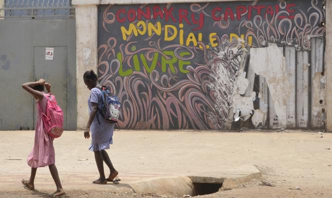 Accès limité aux toilettes : un obstacle pour l&rsquo;éducation des filles en Guinée
