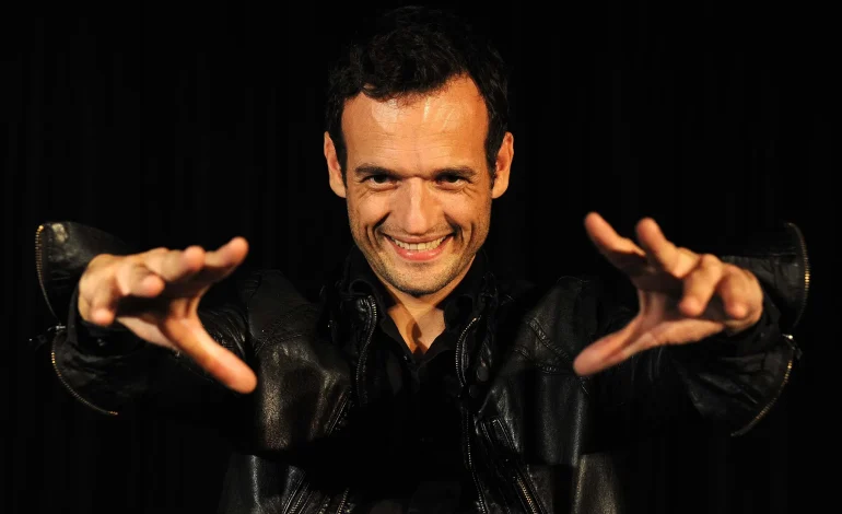 Peut-on Lire dans les Pensées à Travers les Expressions Faciales ?