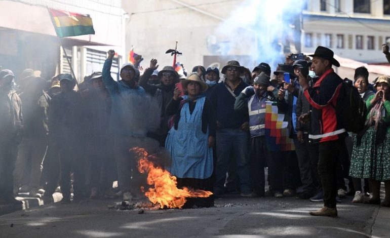 Le président bolivien annonce l&rsquo;état d&rsquo;exception après des semaines de troubles