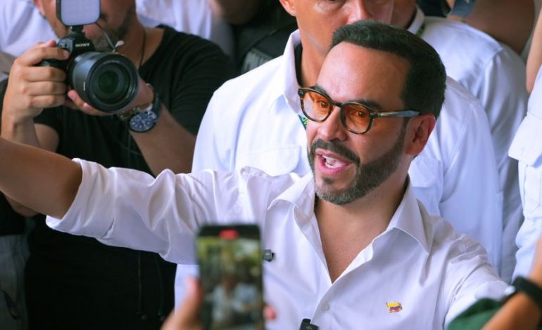 Profil d&rsquo;Abelardo de la Espriella: Politique et Controverses