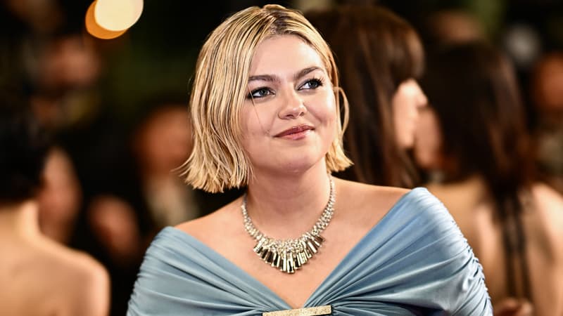 Louane remplace Patrick Bruel au festival Les Alpagas bleus en Alsace