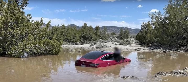 L&rsquo;approbation du FSD de Tesla par les Pays-Bas