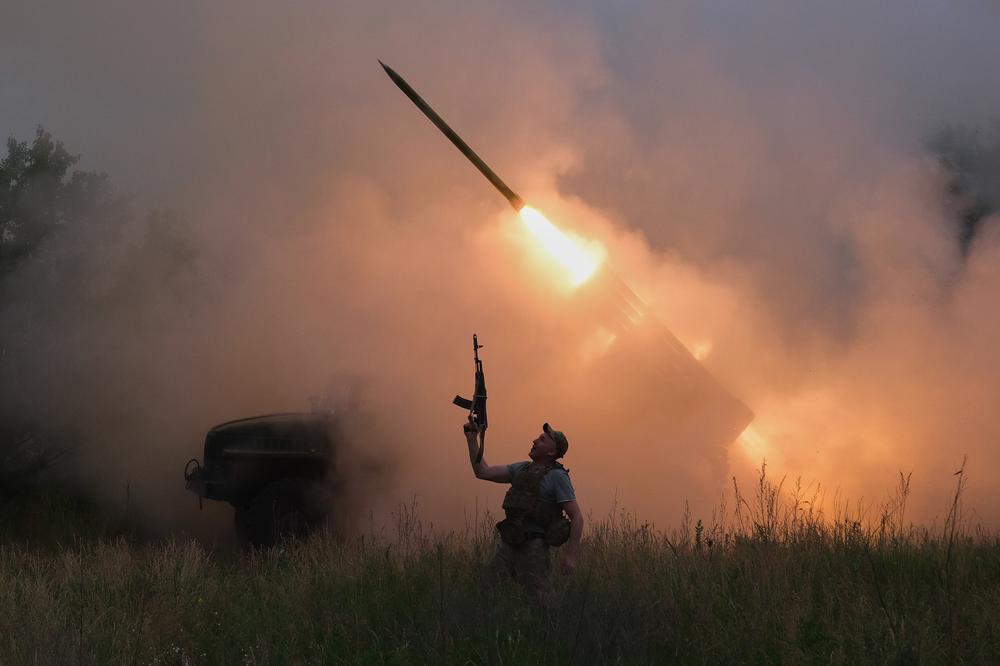 Attaques en Ukraine et tensions internationales