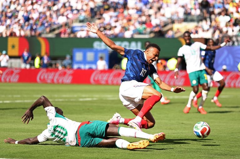 L&rsquo;Équipe de France Triomphe Face au Sénégal lors de la Coupe du Monde 2026
