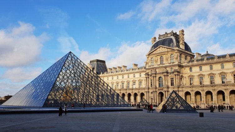 Le Louvre face à des défis d&rsquo;investissement et de rénovation