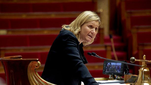 Yaël Braun-Pivet envisage le recours au 49.3 pour le budget 2027
