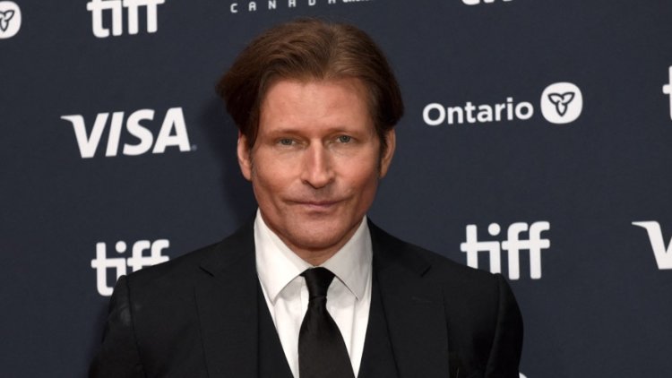 Crispin Glover conteste des accusations graves devant le tribunal de Los Angeles
