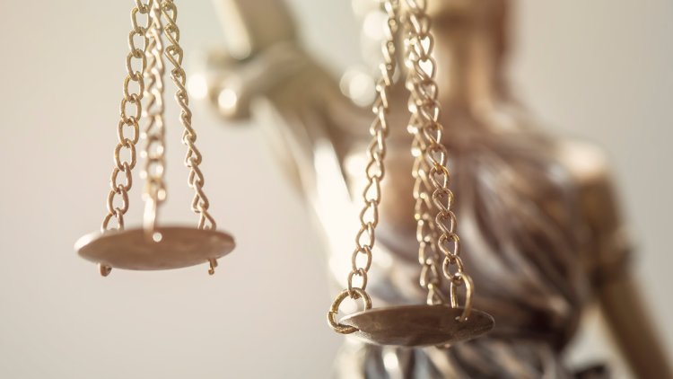 Condamnation D&rsquo;un Homme Pour Envoi De SMS À Caractère Sexuel À Un Enfant
