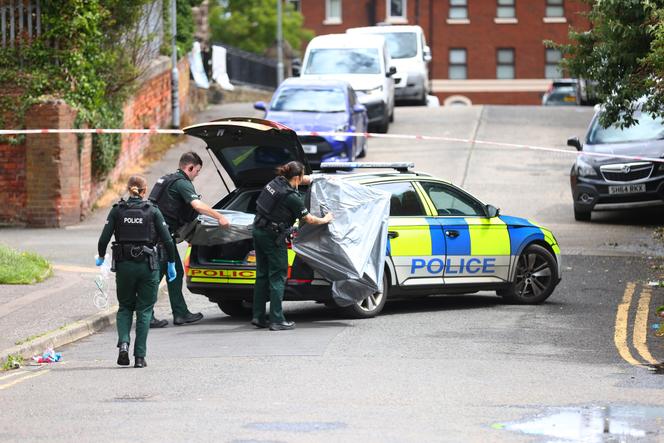 Attaque choquante à Belfast et réactions officielles