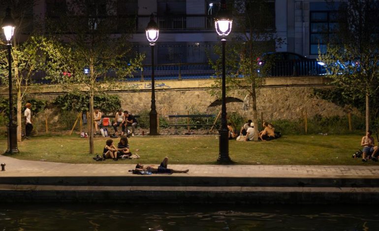 Canicules nocturnes : Les Français cherchent la fraîcheur la nuit