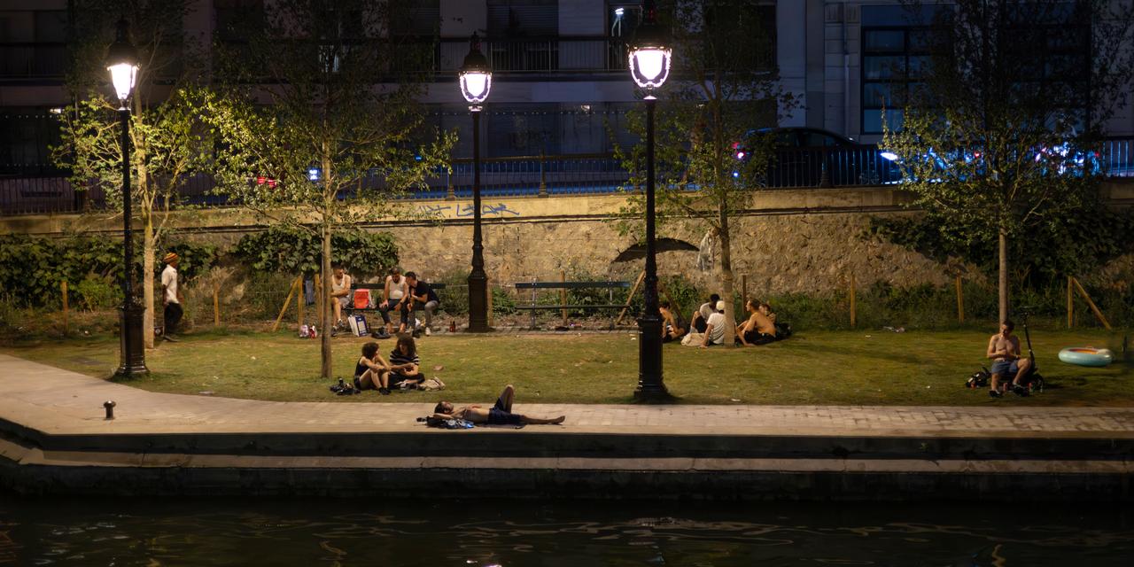 Canicules nocturnes : Les Français cherchent la fraîcheur la nuit