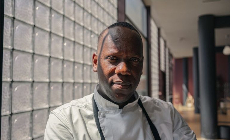 Harouna Sow, chef cuisinier engagé pour les réfugiés