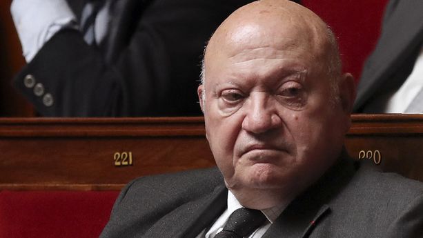 Décès d’André Santini, maire emblématique d’Issy-les-Moulineaux