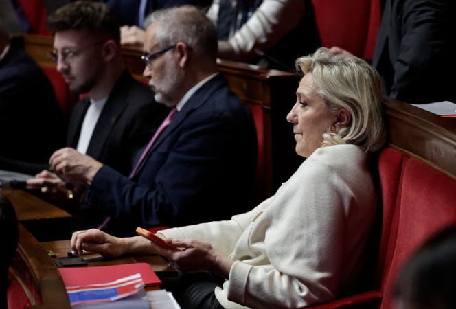 Les dissensions internes du Rassemblement National sur les retraites