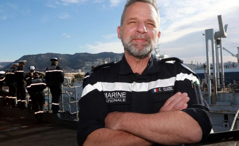 La France nomme de nouveaux chefs pour l&rsquo;armée de terre et la Marine nationale