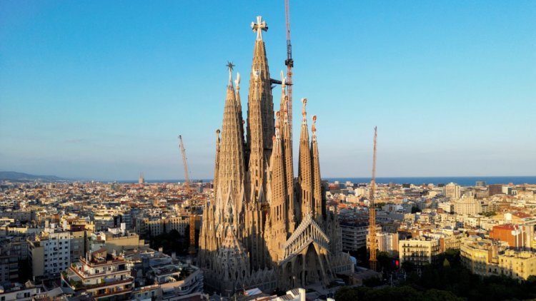La Sagrada Familia : Un Chef-d&rsquo;Œuvre en Évolution