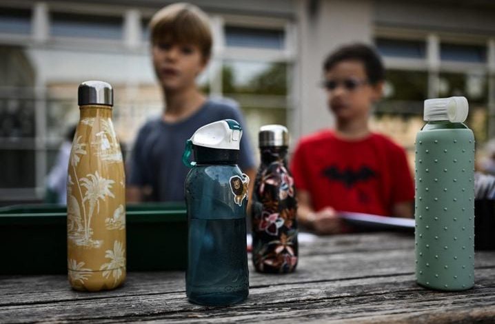 Obligation scolaire et vagues de chaleur en France