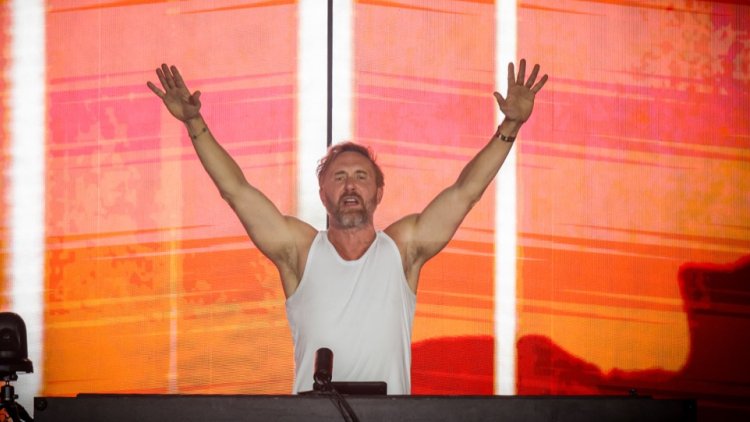 David Guetta enflamme le Stade de France avec son « Ultimate Monolith Show »