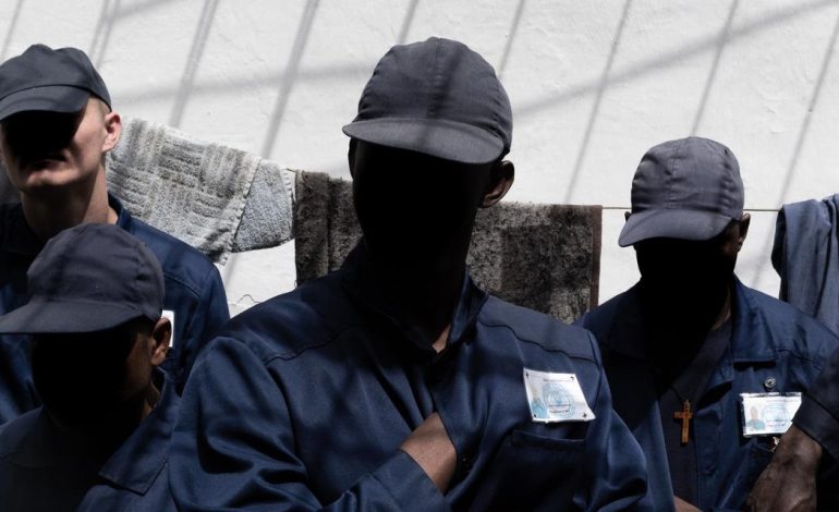 La situation des combattants étrangers capturés en Ukraine