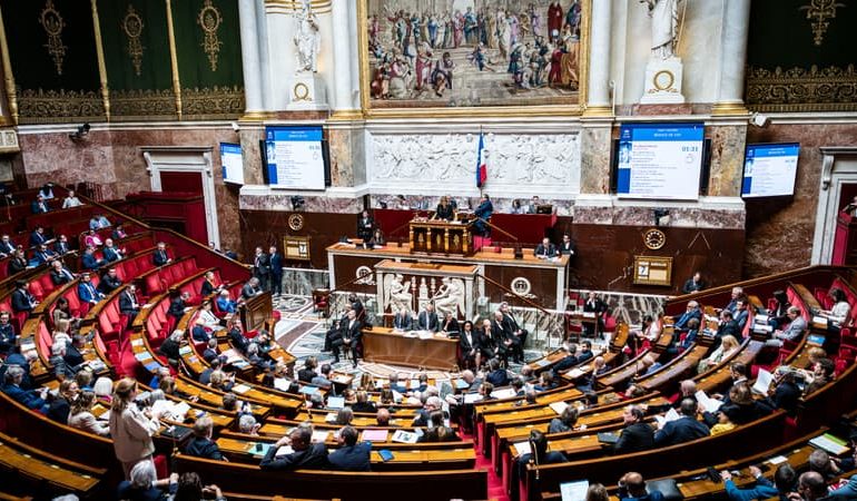 L&rsquo;Assemblée nationale adopte une loi pour protéger les enfants contre les violences scolaires